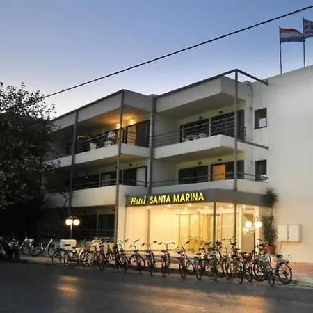 Santa Marina 公寓式酒店 2*