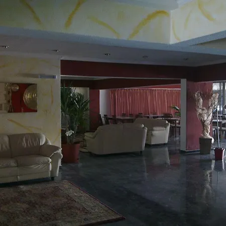 Aparthotel Santa Marina