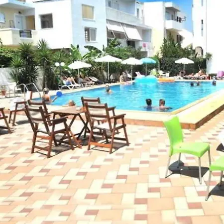 公寓式酒店 Santa Marina 2*