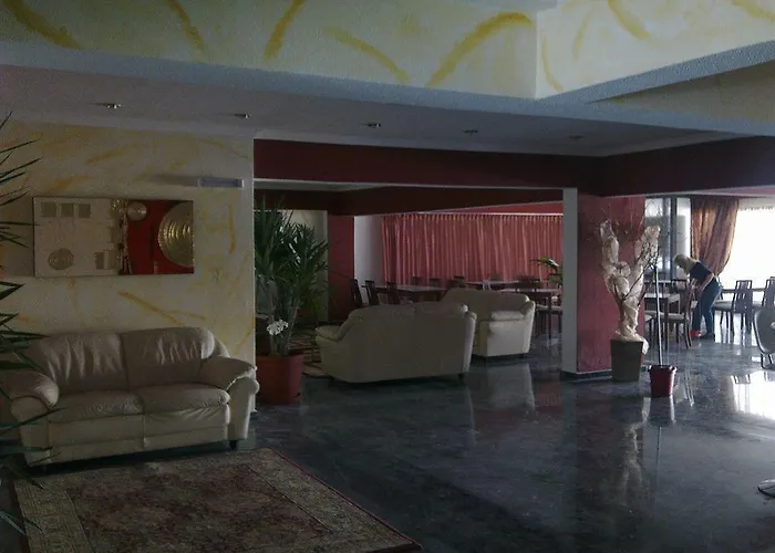 Aparthotel Santa Marina