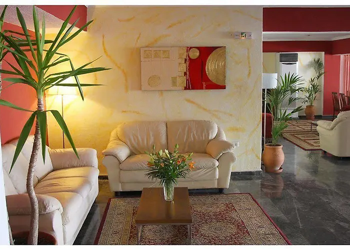 Santa Marina Aparthotel