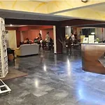 Santa Marina شقة فندقية 2*