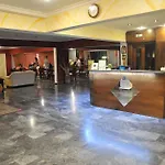 Santa Marina شقة فندقية 2*