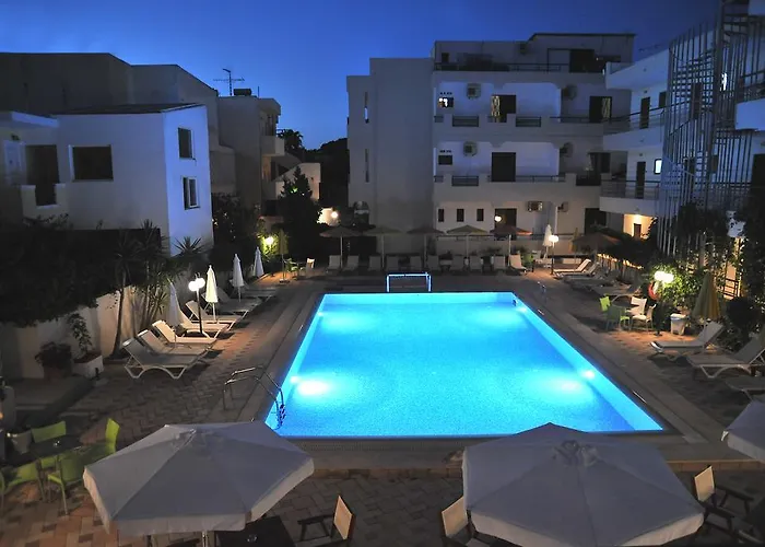 Santa Marina شقة فندقية بلدة كوس