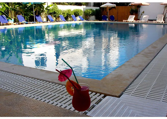 Santa Marina 2* بلدة كوس