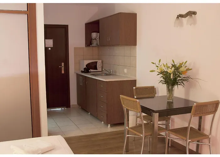 Santa Marina Lägenhetshotell 2*